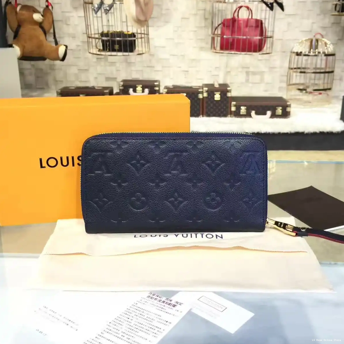 Affordable Louis Vuitton ZIPP 0502